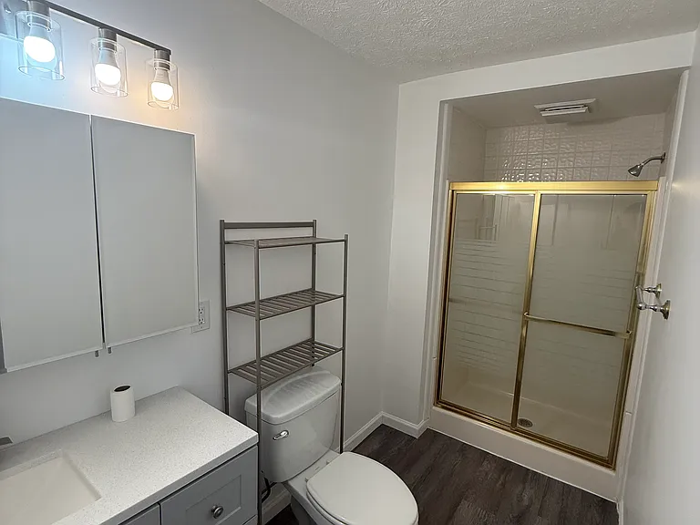 1775 Glenwood Dr — Photo 11