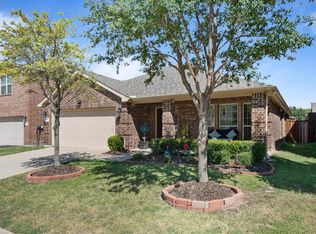 1104 Dickenson Dr, Melissa, TX 75454