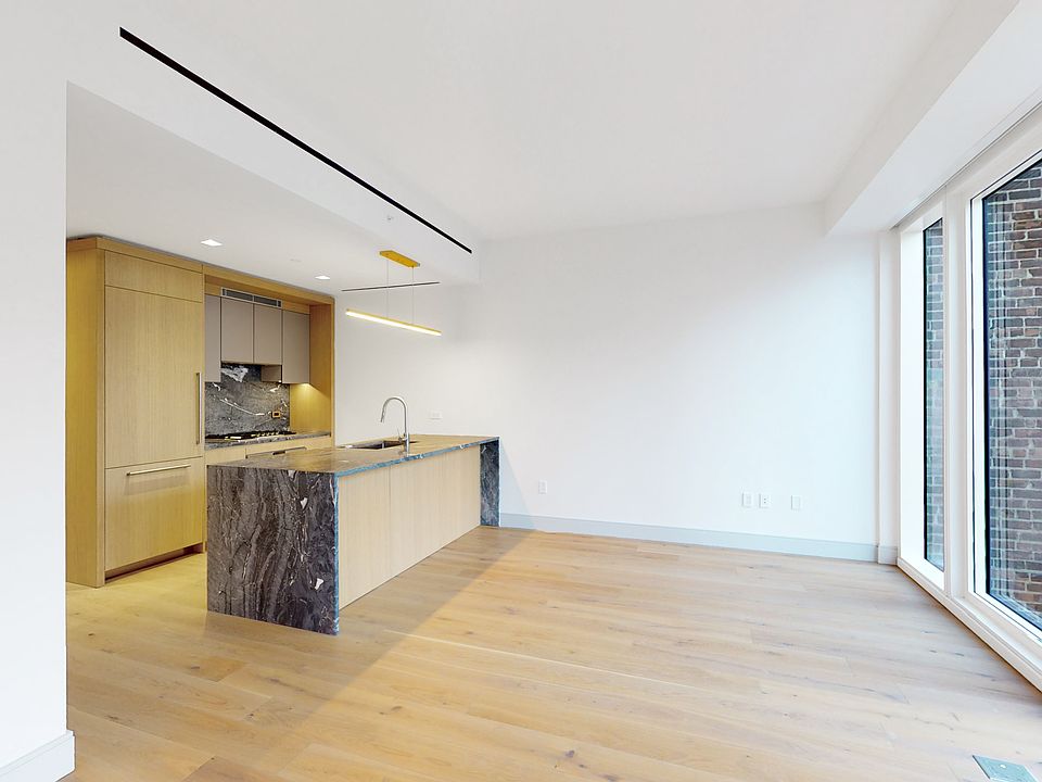 1st image of 101 W 14th St APT 5D