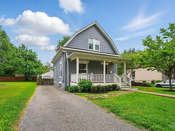 2nd image of 6609 Buckingham Pl