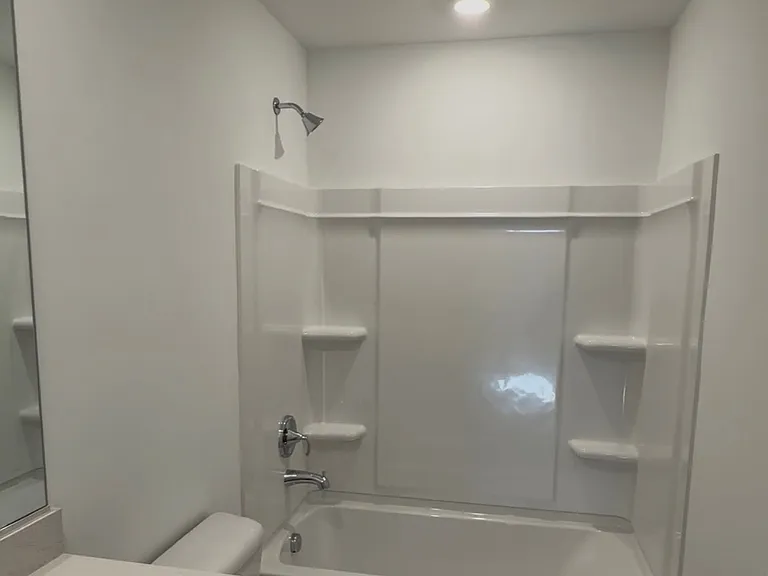 646 Cassia Ct — Photo 7