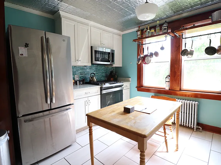140 Maple Ave #1 — Photo 19