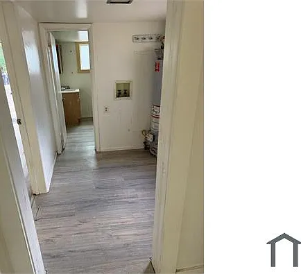 643 Sunset Rd SW — Photo 1