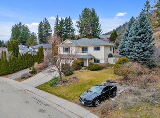 2133 Shannon Woods Way, West Kelowna, BC V4T 2R5