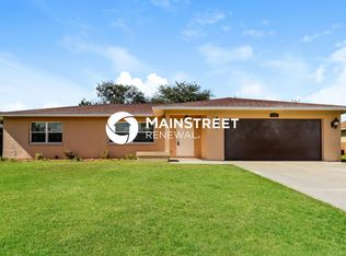 1326 SW 10th Pl, Cape Coral, FL 33991