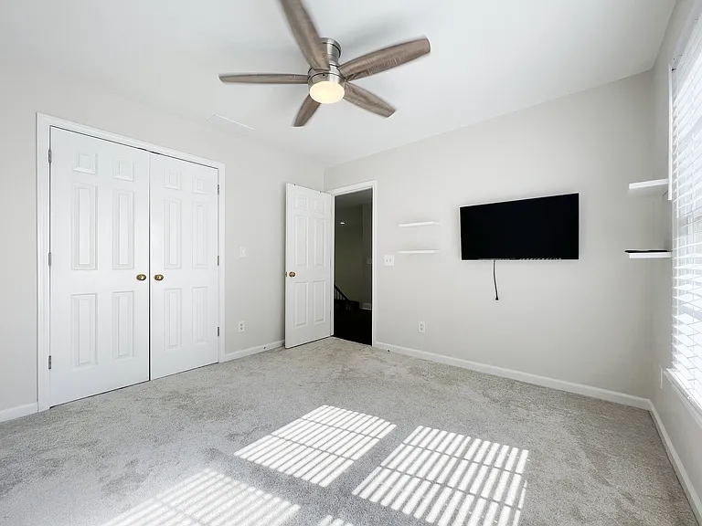 125 Forrest Lake Rd — Photo 52