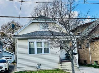 16 Crossman Ave, Buffalo, NY 14211