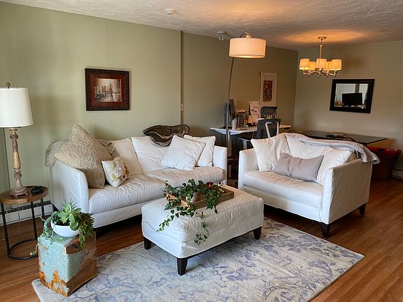 2nd image of 32 Hamilton Rd APT 107