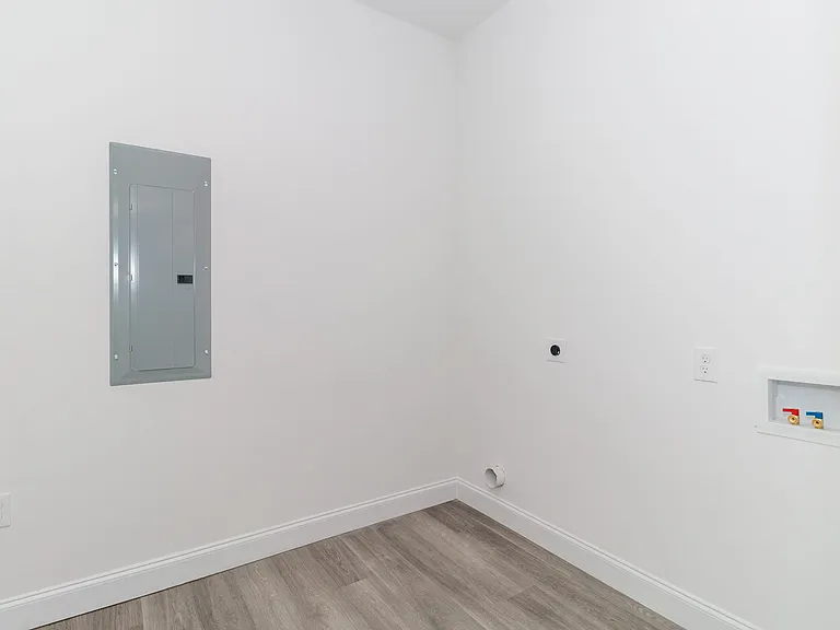 307 E Arch St — Photo 21