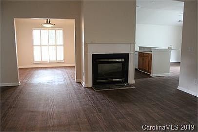 3rd image of 8818 Steelechase Dr
