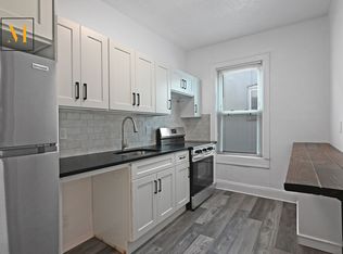 24-33 24th St #2, Astoria, NY 11102