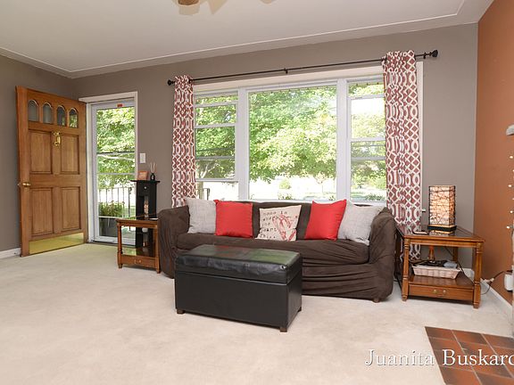 2nd image of 3354 Burlingame Ave SW