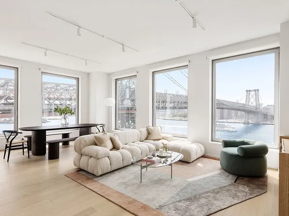 8 S 4th St #9B, Brooklyn, NY 11249