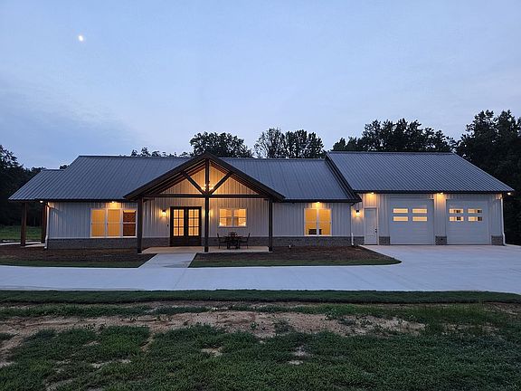 4th image of 506 County Road 768