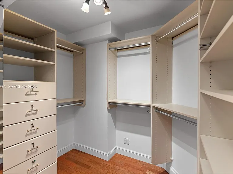 3600 Mystic Pointe Dr #310 — Photo 13