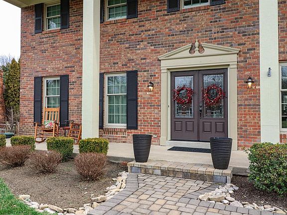 3rd image of 8745 Tanagerwoods Dr