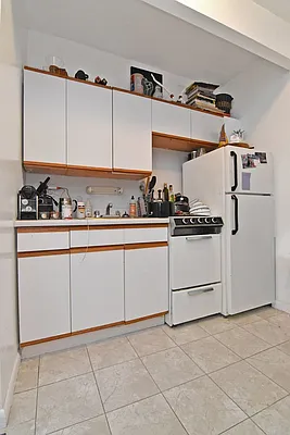 Rented by J Misrahi Realty Corp | media 3