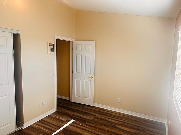 5th image of 4218 Van Dyke Ave APT 3