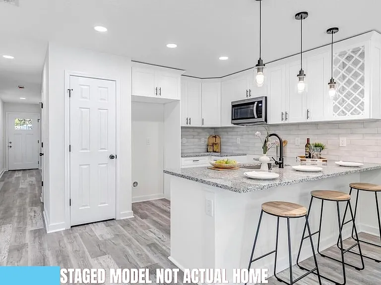 1203 Neva St — Photo 17
