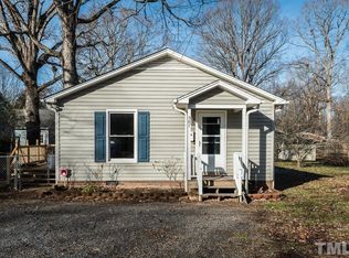 507 N Charles St, Mebane, NC 27302