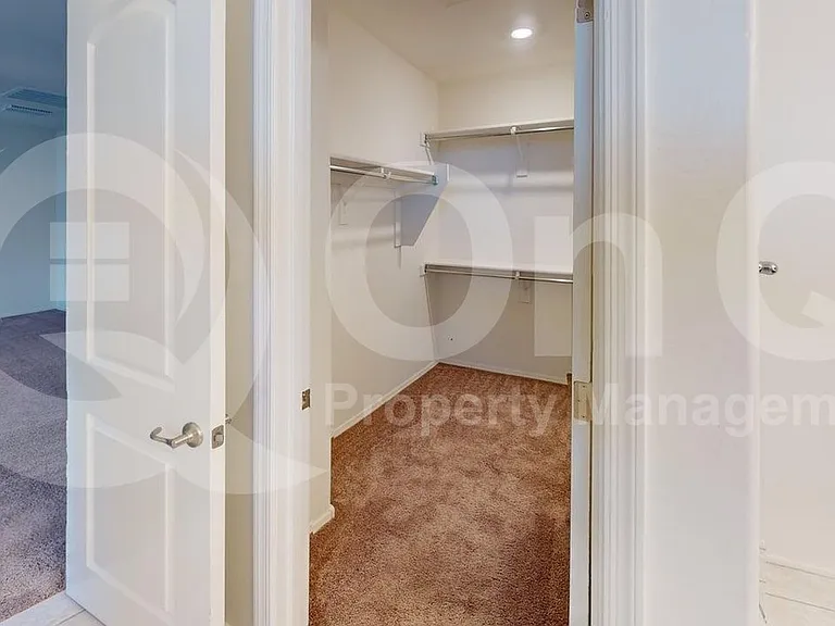 8811 E Stone Meadow Cir — Photo 18
