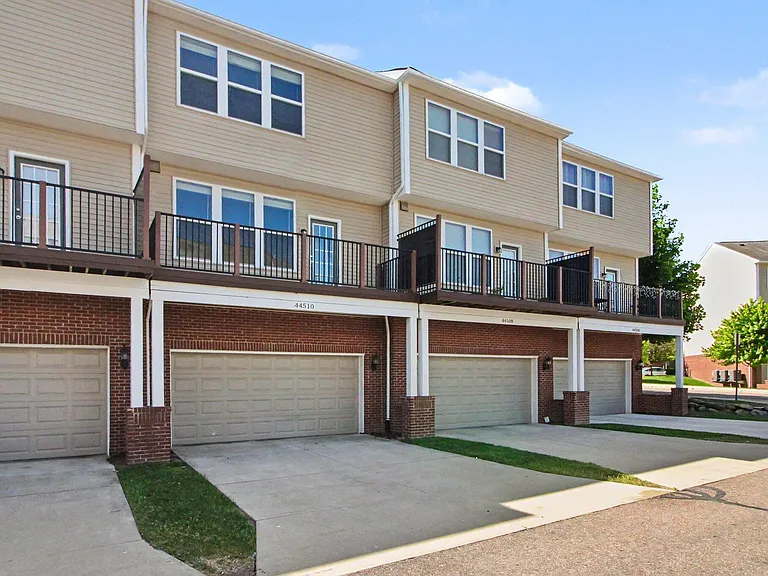 44510 Ellery Ln — Photo 15