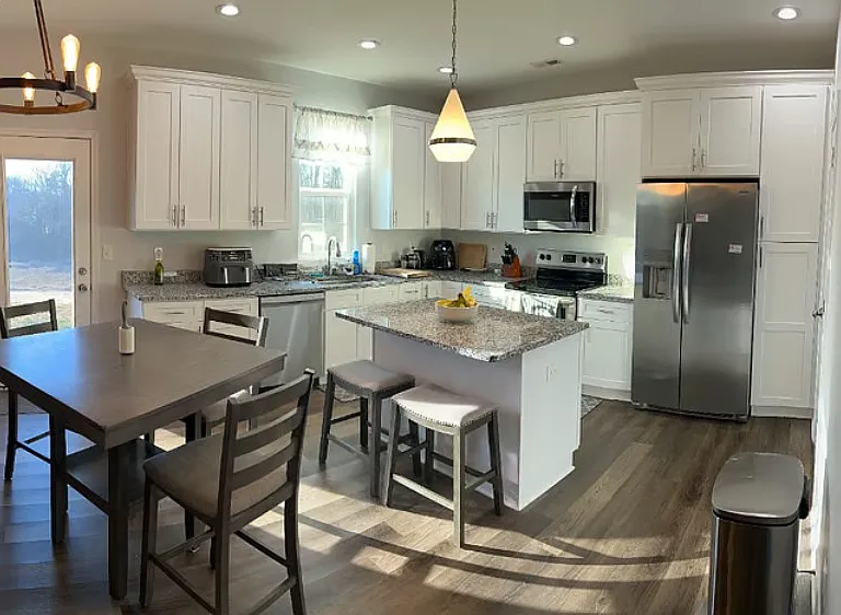 8521 Colgate Cir — Photo 2