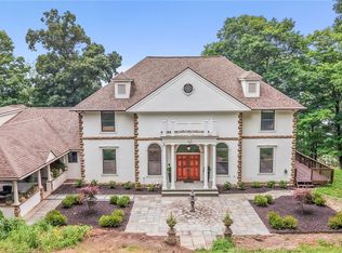 1510 E Shore Dr, Ithaca, NY 14850