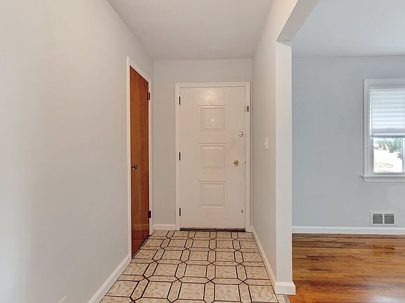 5th image of 5 Hill St