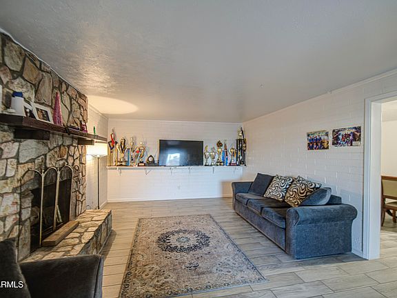5th image of 4727 N 50TH Drive