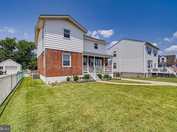 3rd image of 3000 Delmar Ave