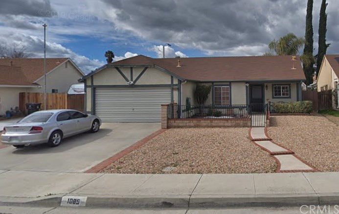 1st image of 1085 Orchid St