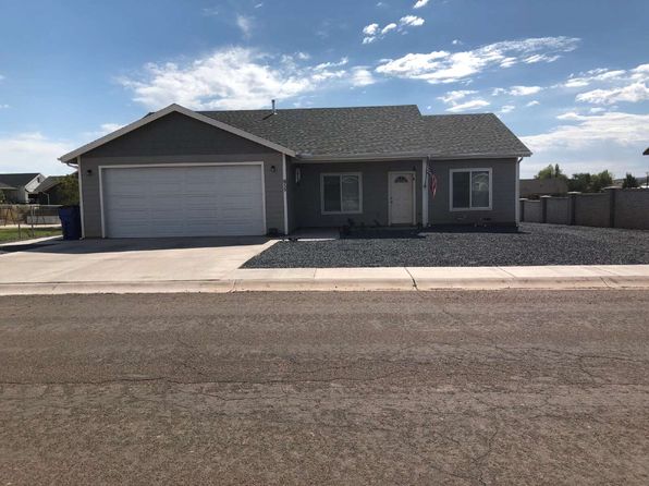 855 Cobble Ln