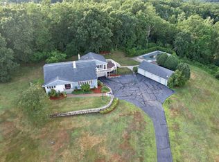 96 Pillsbury Rd, Londonderry, NH 03053