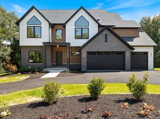 1519 Foothill Dr, Wheaton, IL 60189