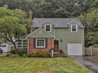 198 Commodore Pkwy, Rochester, NY 14625