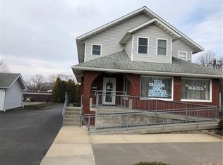 197 N Buhl Farm Dr, Hermitage, PA 16148