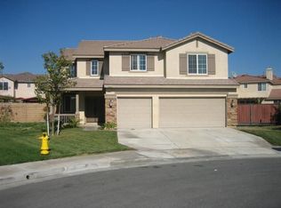 6850 Armour Cir, Corona, CA 92880