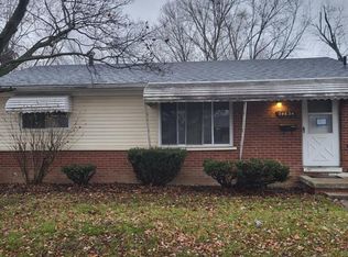 34634 Lynn Dr, Romulus, MI 48174