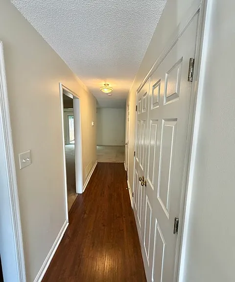 3789 Greenes Xing — Photo 5