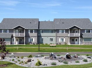 6447 Prairie Park Dr, Eau Claire, WI 54701