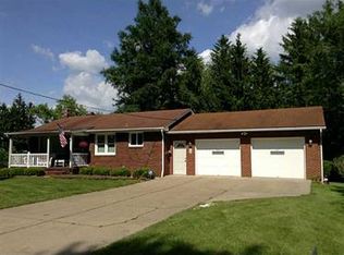 615 Miller Ave, New Castle, PA 16101