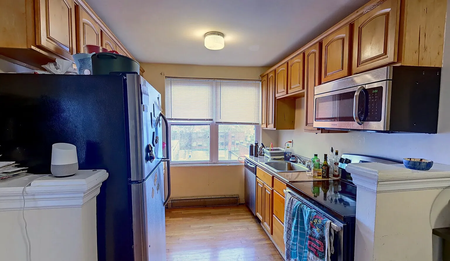 2 bed, 780 sqft, $3,150 — Photo 1