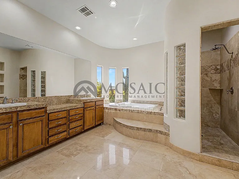 14006 E Mark Ln — Photo 20