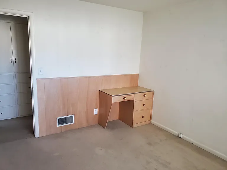 1137 S Mercedes Way — Photo 6