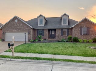 4288 Huntington Ridge Cir, Newburgh, IN 47630