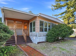 93 W Napa Drive, Petaluma, CA 94954