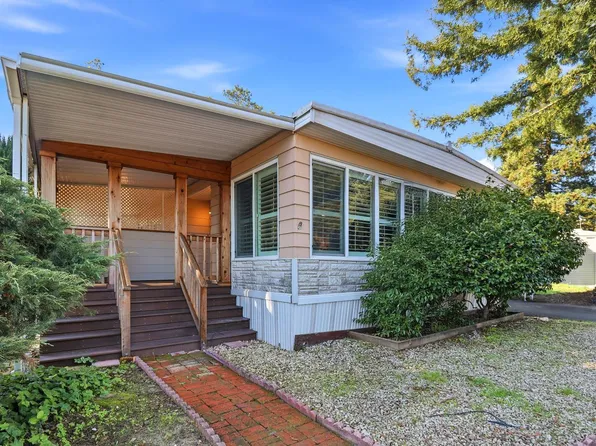 93 W Napa Drive, Petaluma, CA 94954