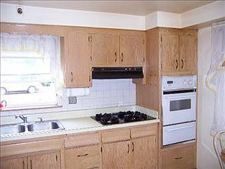 5th image of 6534 N Northwest Hwy #A