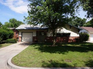 1944 N Gow St, Wichita, KS 67203